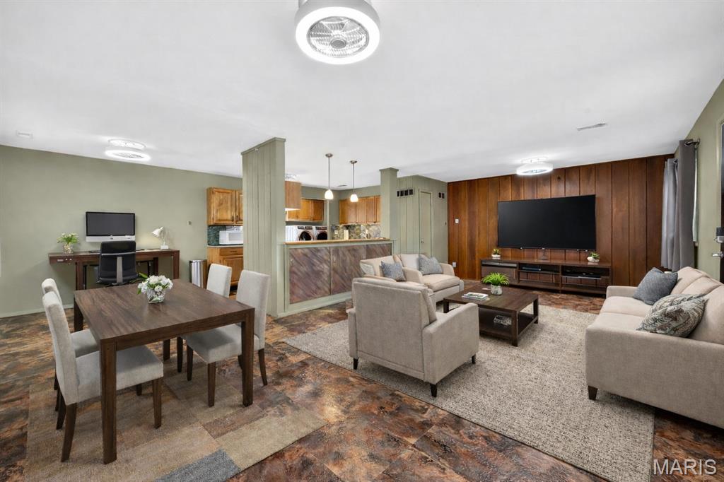 Carondelet Gardens Add 03 - Residential