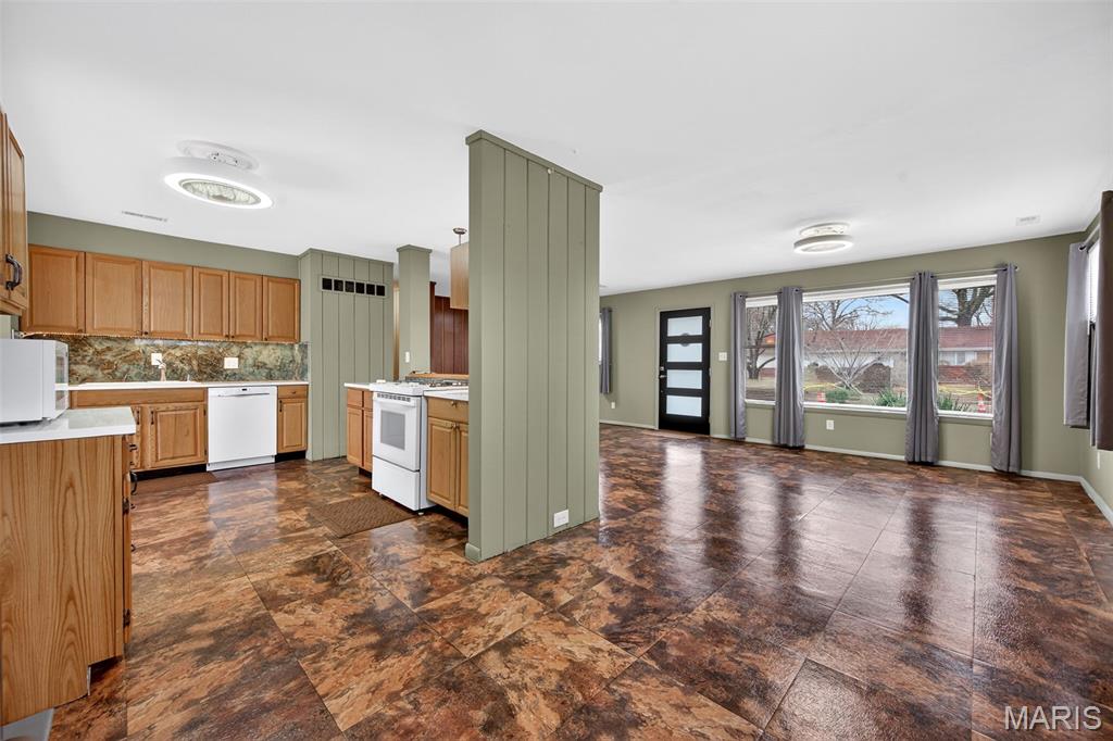 Carondelet Gardens Add 03 - Residential