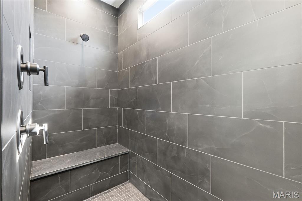 Hickory Heits - Residential