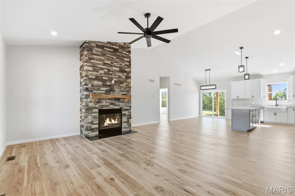 Hickory Heits - Residential