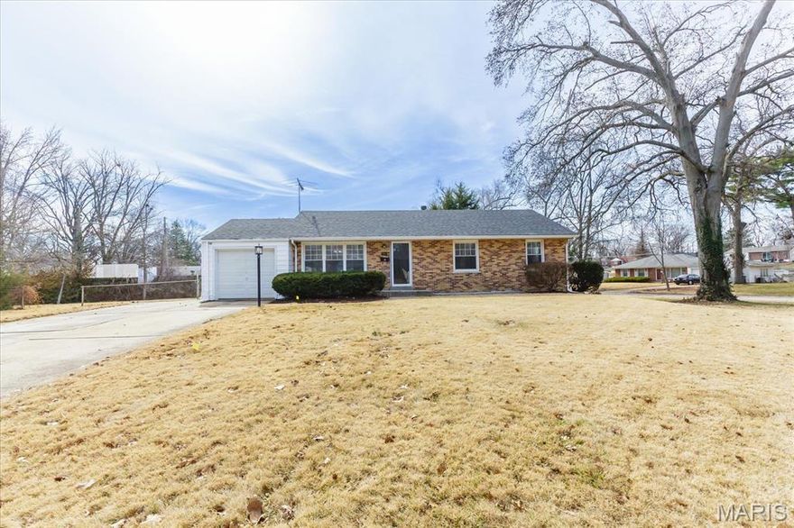 Welcome to this wonderfully updated 3 bedroom 2 bath ranch on nearly a third of an acre corner lot. As you enter you are greeted by a large living room dining room combo with refinished hardwood floors. Continuing into the totally modern kitchen with white cabinets, quartz counters, large under mount sink, and all new stainless steel appliances. Down the hall you will find 3 bedrooms all with refinished hardwood floors, new doors, and an updated bathroom with all new fixtures.  Off the dining room there is a bonus room that leads to the garage and the back patio.  The basement is partially finished with a full bathroom, rec room area, possible sleeping room and the laundry.  The exterior has a brand new architectural shingle roof, a new air-conditioner, a double car driveway on a large corner lot.
INVESTORS:  This could be a great rental property that is ready to go at around $1600 a month rent. 
Come take a look and make this solid brick updated home yours!!