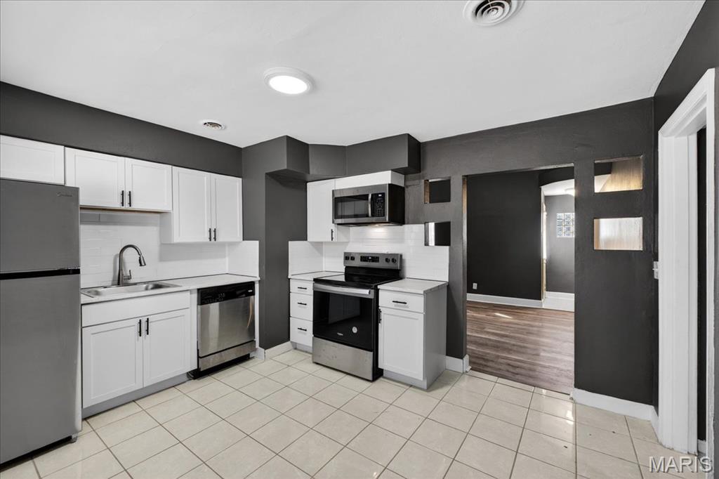 West Burdeau Lane 2 - Residential