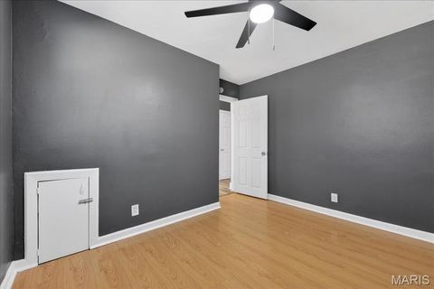 Tiny photo for 10235 Midland Boulevard, Overland, MO 63114 (MLS # 26019252)