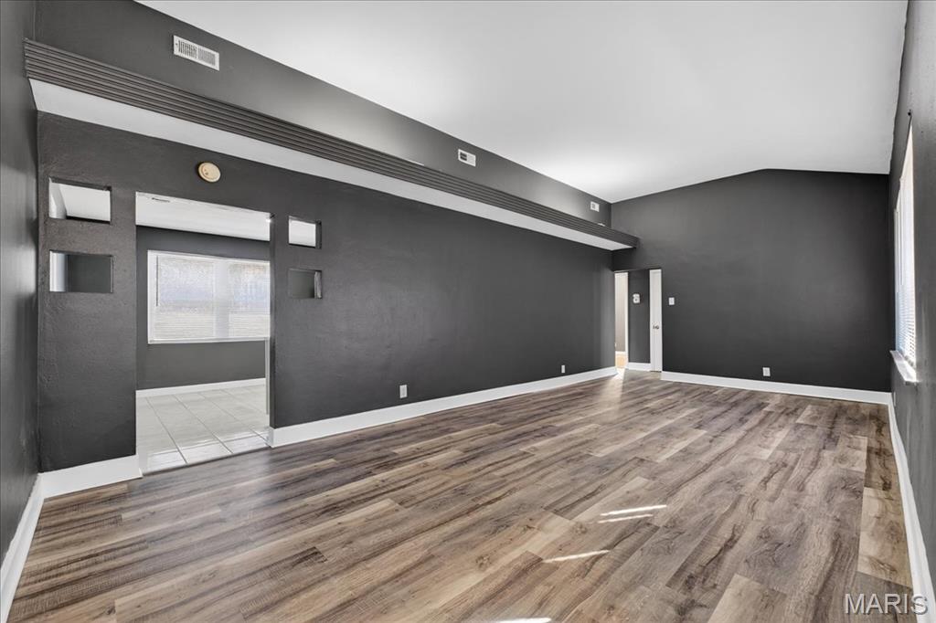 West Burdeau Lane 2 - Residential