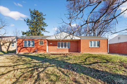 Tiny photo for 10235 Midland Boulevard, Overland, MO 63114 (MLS # 26019252)
