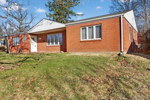 Tiny photo for 10235 Midland Boulevard, Overland, MO 63114 (MLS # 26019252)