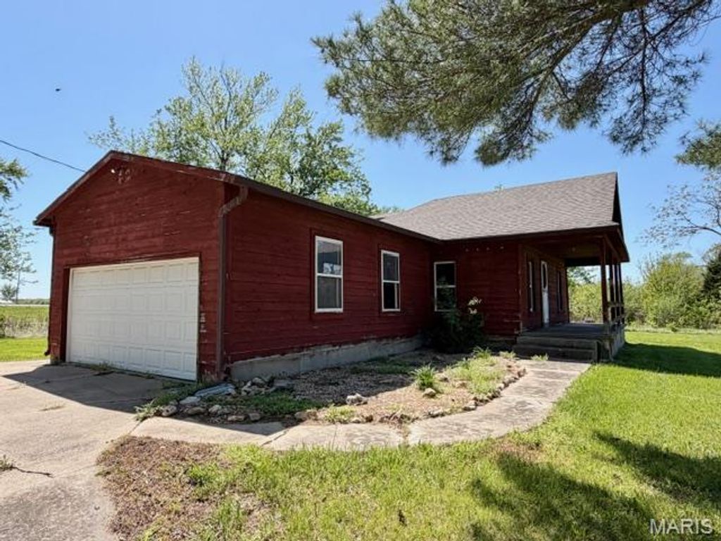 Photo of 328 Booneslick Road, New Florence, MO 63363 (MLS # 26023906)