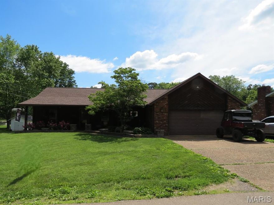 Welcome to 212 Riverside Drive! Located in a quiet and well-kept subdivision of Arcadia sits this very well-maintained home. This home features a brick and cedar sided exterior. There have been many updates in recent years. Specifically, the roof, hvac, and flooring in the main areas of the home have all been replaced. Everything on the inside of the home is in great shape and features 3 bedrooms and two full baths. A divided bedroom floor plan and a primary suite offers plenty of privacy for everyone. Out back there is a beautiful, enclosed porch area that is great for entertaining. There's also a nice, covered porch area and a concrete patio. Call for your personal tour today!