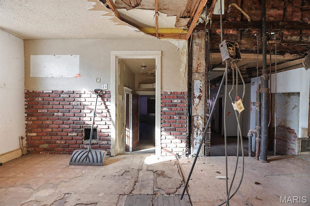 New Berlin Add - Residential Income