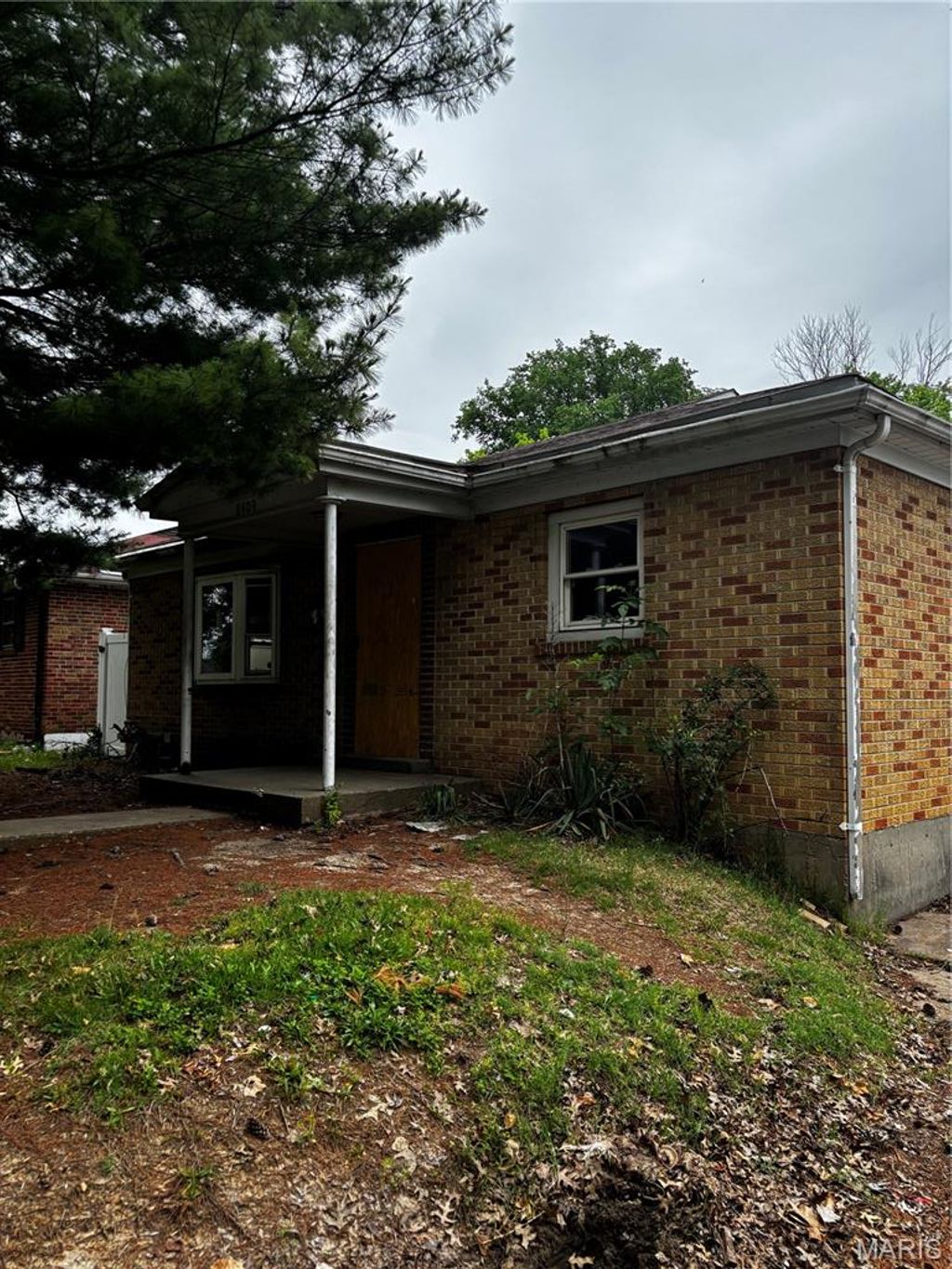 Photo of 8409 Braddock Drive, University City, MO 63132 (MLS # 26031719)