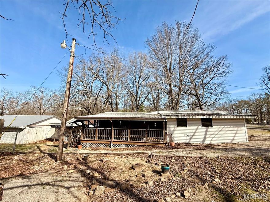 Just minutes from Lake Wappapello, this 2 bedroom, 1 bath manufactured home is a great option for a weekend getaway, investment property, or full-time living.

Sitting on just under 1 acre, the property includes a gravel lot beside and behind the home, offering plenty of space for parking, storage, or future possibilities.

You’ll also find a 3-bay shop with a dirt floor—perfect for storing boats, ATVs, or lake gear.

If you’ve been looking for an affordable place close to the lake with room to spread out, this one is worth a look.