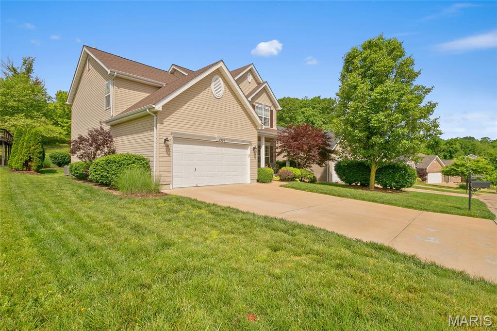 1323 Woodside Drive