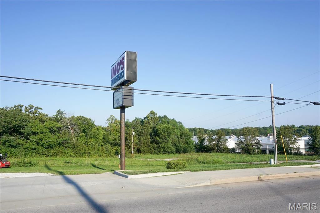 Photo of 626 S Bishop Avenue, Rolla, MO 65401 (MLS # 26028640)