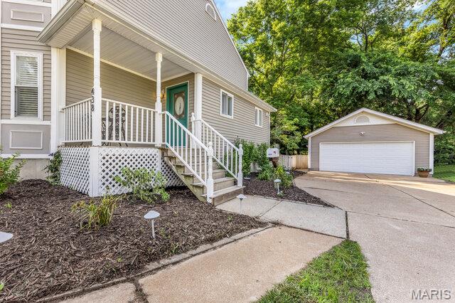 438 W Kirkham Avenue