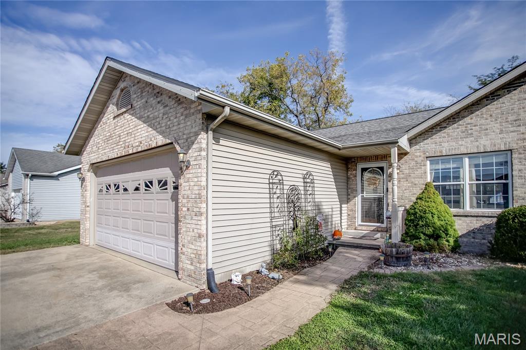 4834 Cedar Spring Drive