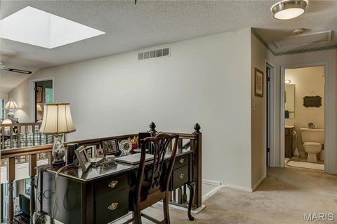 Tiny photo for 1940 Meadowtree Lane #1, Kirkwood, MO 63122 (MLS # 25070486)