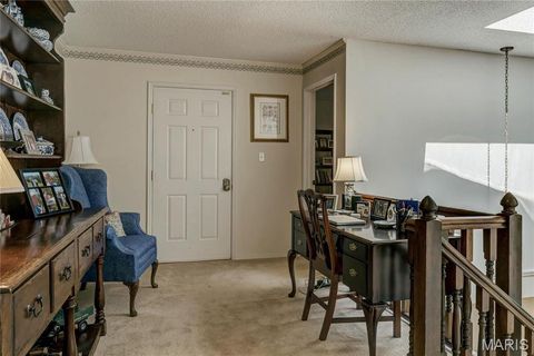 Tiny photo for 1940 Meadowtree Lane #1, Kirkwood, MO 63122 (MLS # 25070486)