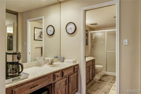 Tiny photo for 1940 Meadowtree Lane #1, Kirkwood, MO 63122 (MLS # 25070486)