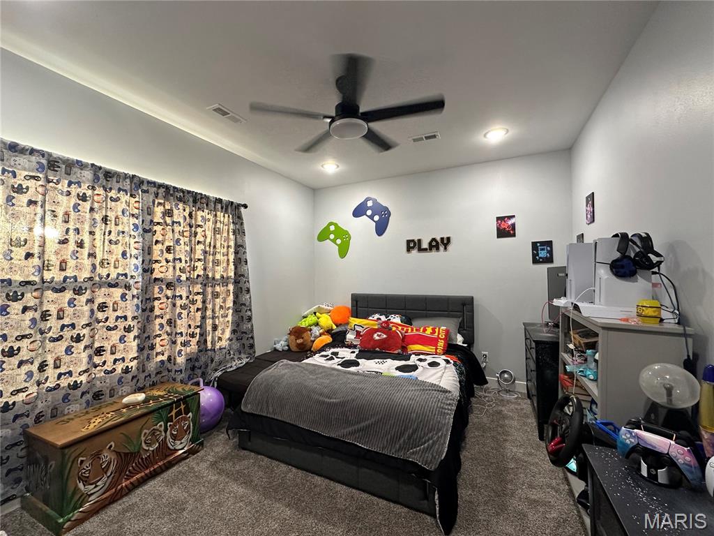 STONEGATE ESTATES - Residential