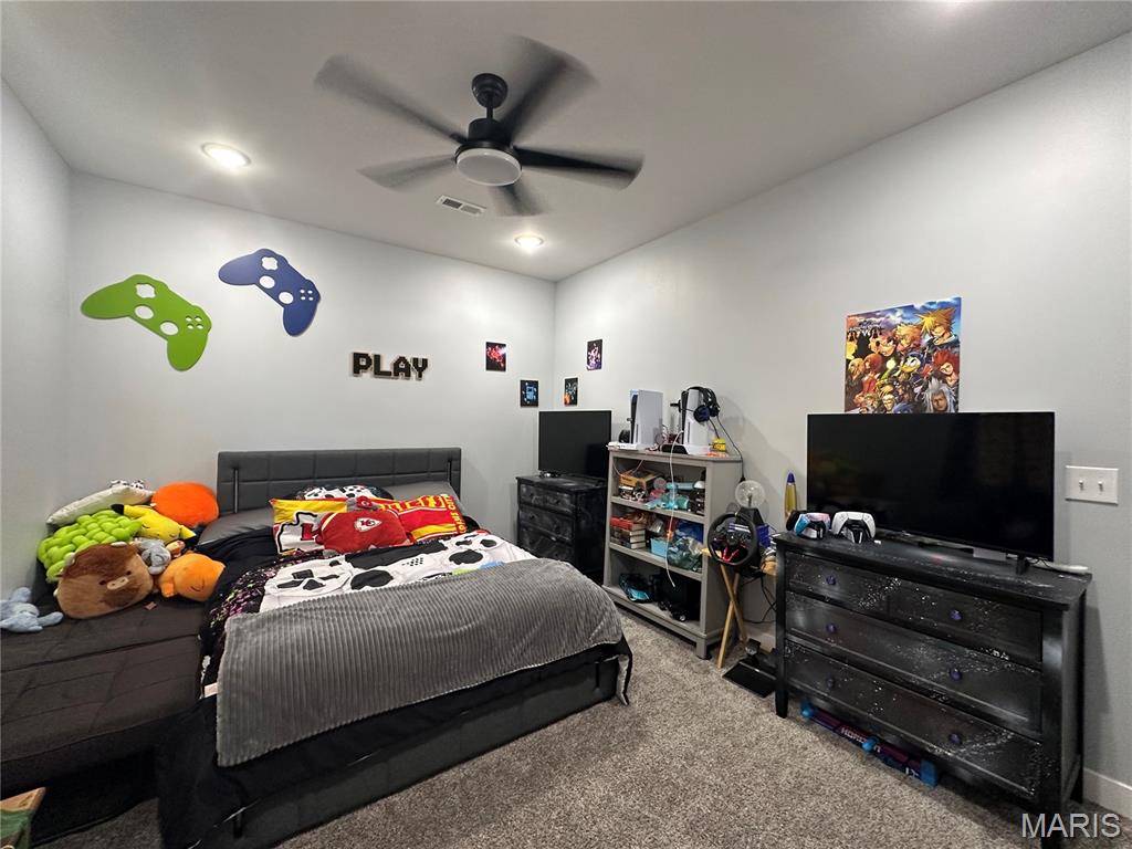STONEGATE ESTATES - Residential