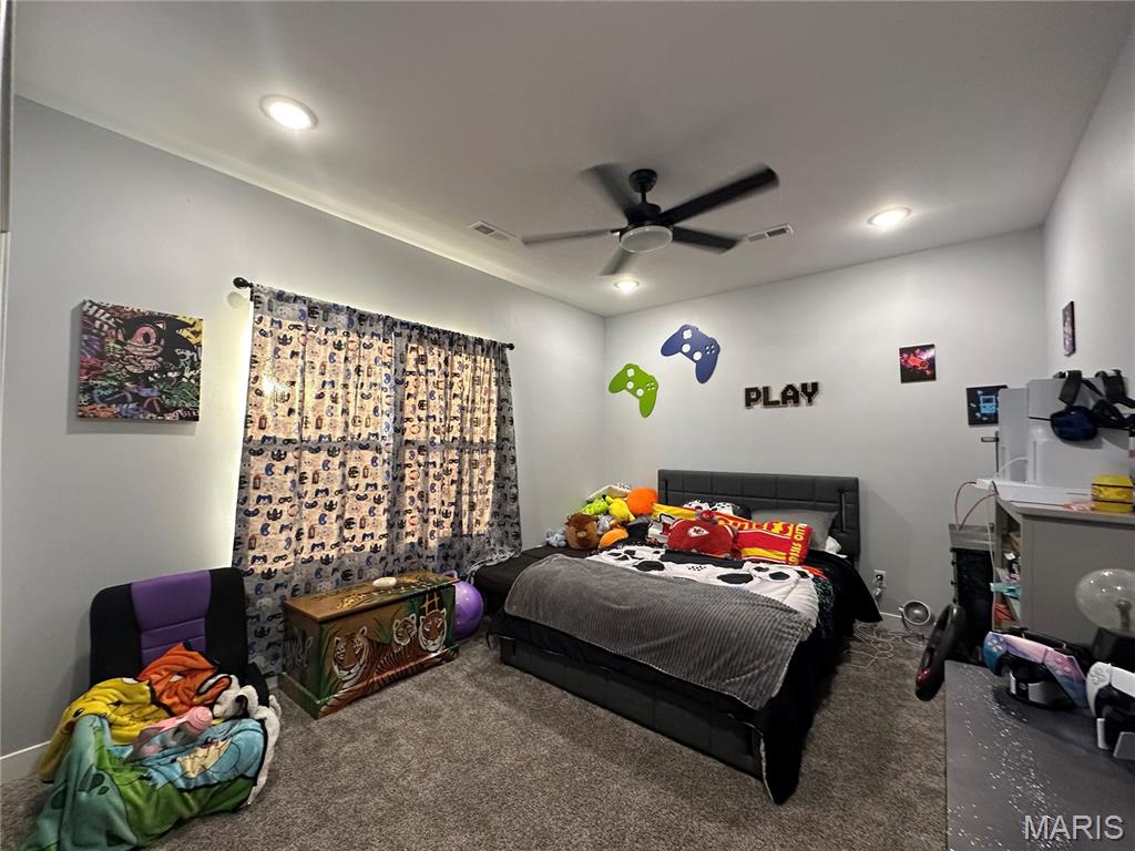 STONEGATE ESTATES - Residential