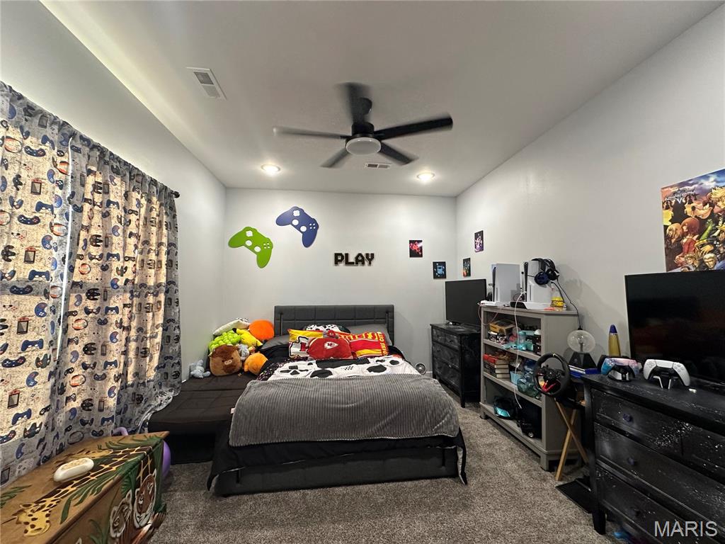 STONEGATE ESTATES - Residential