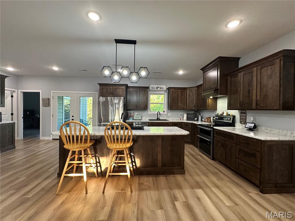 STONEGATE ESTATES - Residential