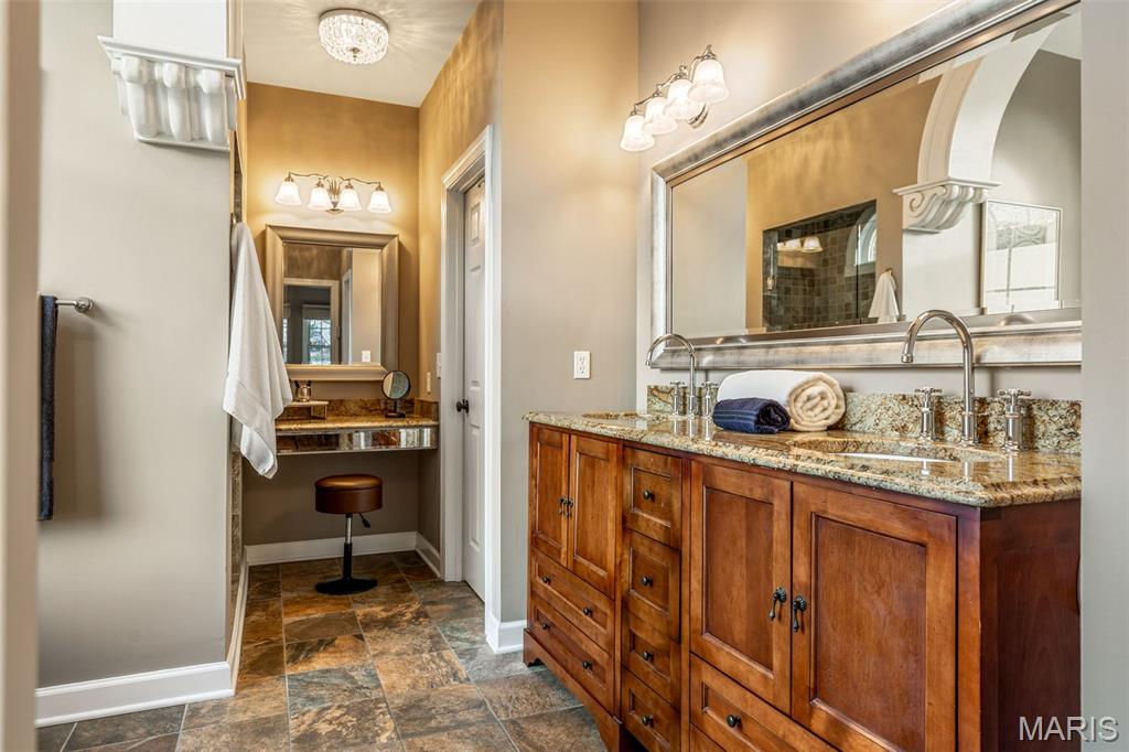 Whitmoor Country Club Estate - Residential