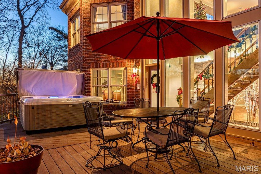 Whitmoor Country Club Estate - Residential