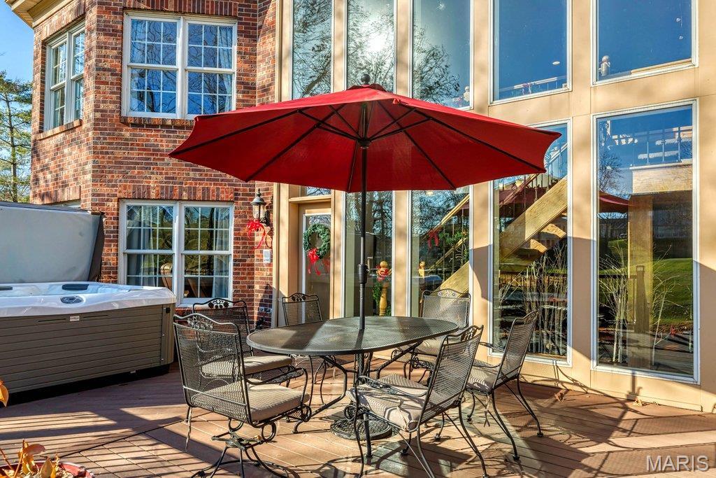 Whitmoor Country Club Estate - Residential