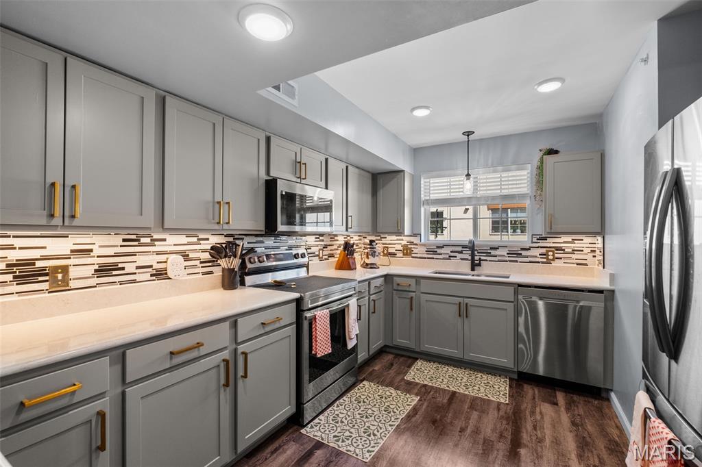 Bordeaux Condo Bldg 2 - Residential