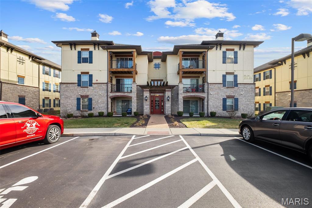 Bordeaux Condo Bldg 2 - Residential