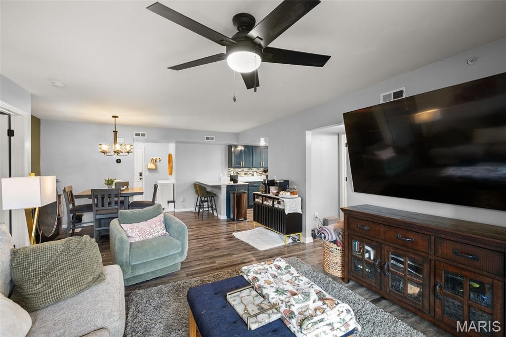 Bordeaux Condo Bldg 2 - Residential