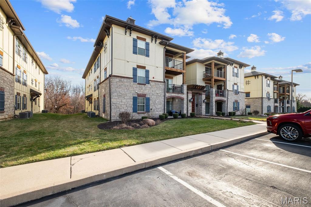 Bordeaux Condo Bldg 2 - Residential