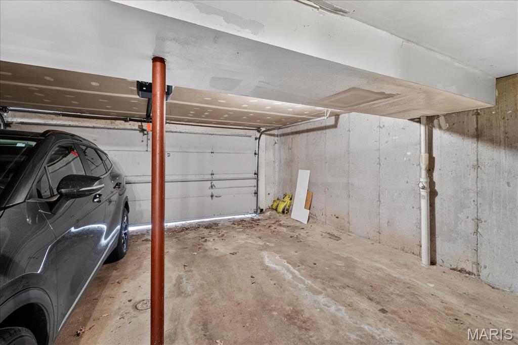 Belleek Condos - Residential