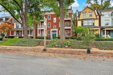 Photo of 4530 McPherson Avenue #2E, St Louis, MO 63108 (MLS # 26068078)