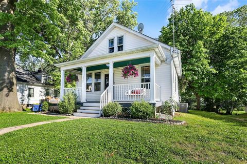 Photo of 1224 W 7th Street, Washington, MO 63090 (MLS # 25034389)