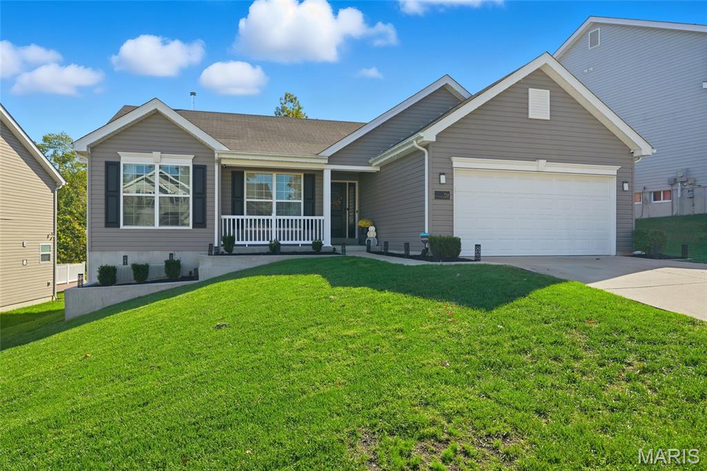 714 Winding Bluffs Drive