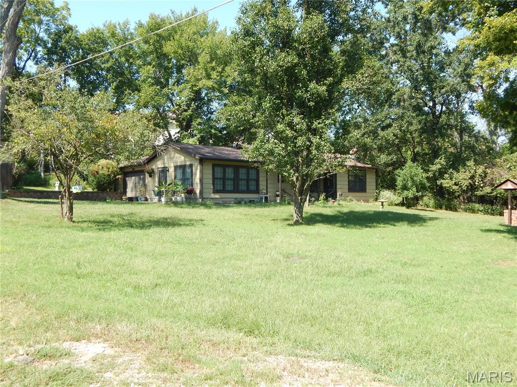 1475 Uthoff Drive