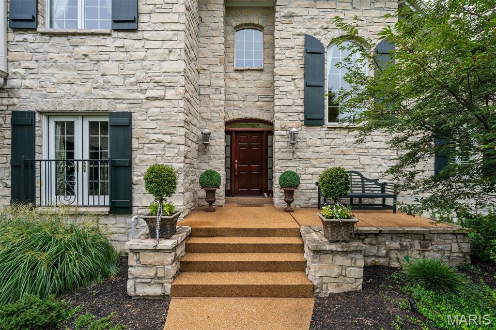 5 Briarbrook Trail