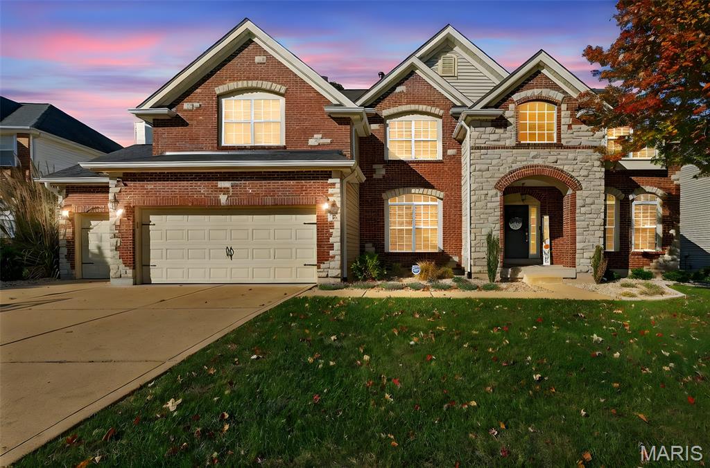 1823 Dover Trace Drive