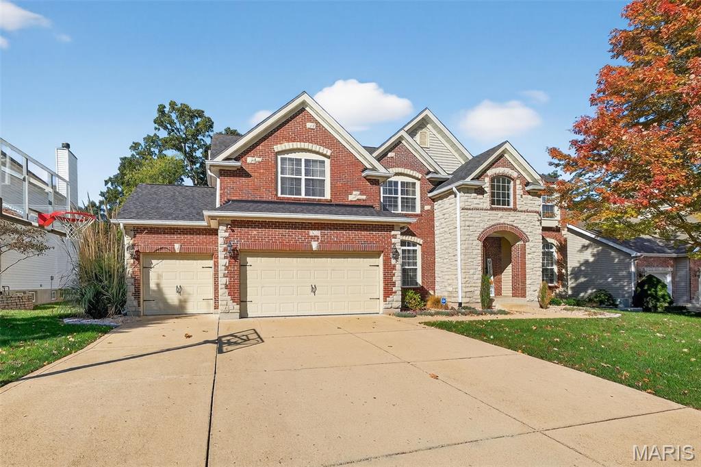 1823 Dover Trace Drive