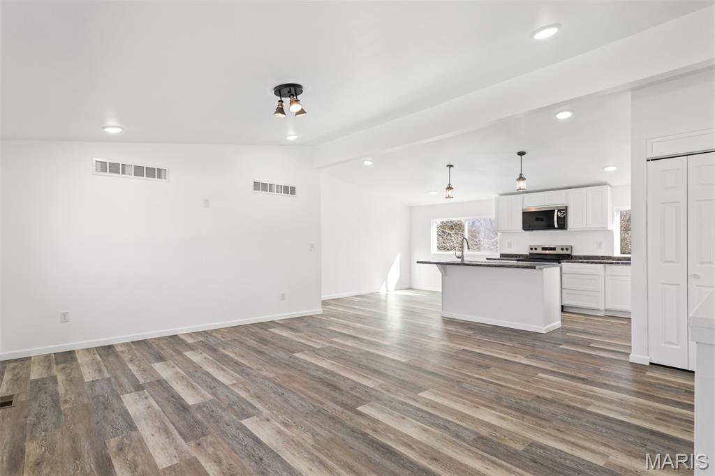 110 Madison Rene Avenue