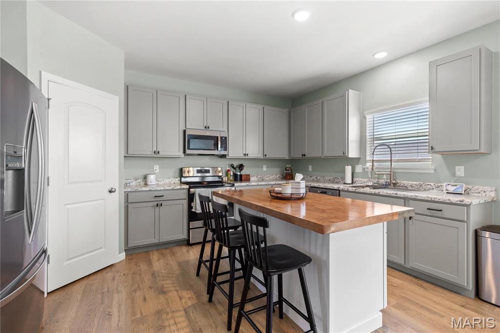 809 Colony Ridge Court