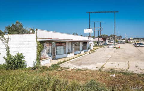 Tiny photo for 678 Old Route 66, St Robert, MO 65584 (MLS # 26046879)