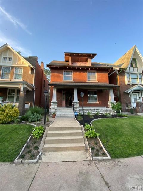 5745 Degiverville Avenue St Louis MO 63112