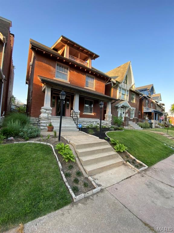 5745 Degiverville Avenue