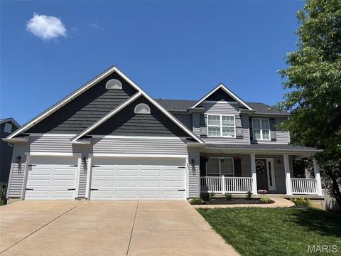 Photo of 64 Old Chesapeake Drive, Wentzville, MO 63385 (MLS # 26033910)