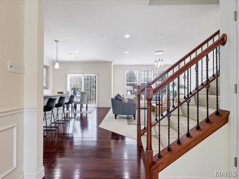 Estates At Town & Country Crossing - Residential