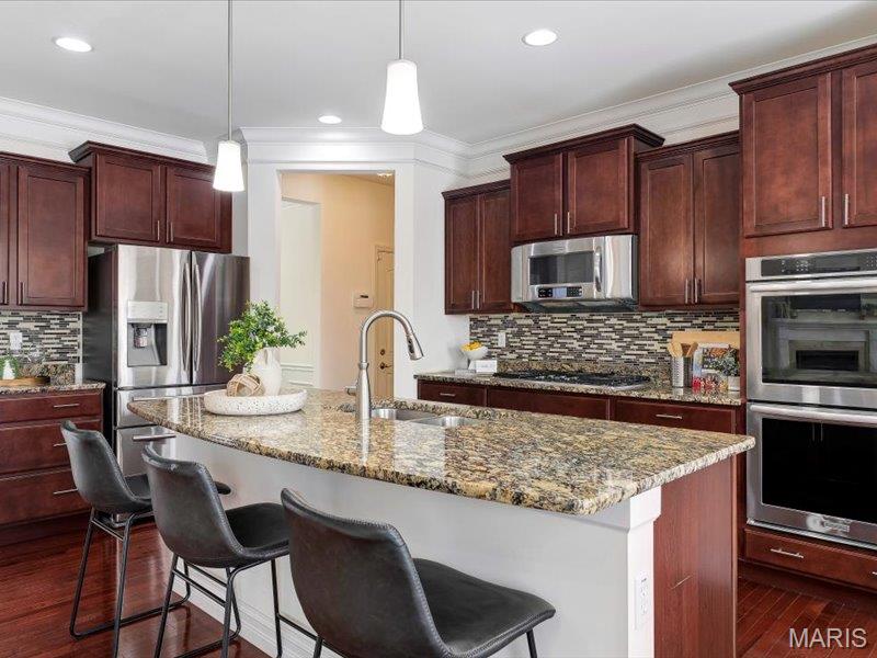 Estates At Town & Country Crossing - Residential